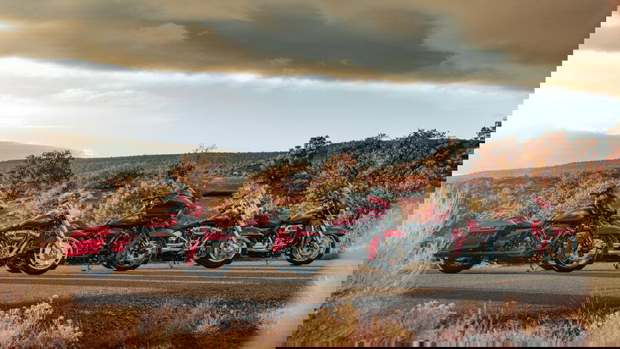 H-D-23-anniversary-group-beauty